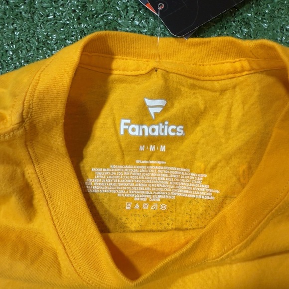 Golden State Warriors 2021/22‎ NBA Playoffs T-Shirt Medium Yellow NWT - Picture 3 of 6